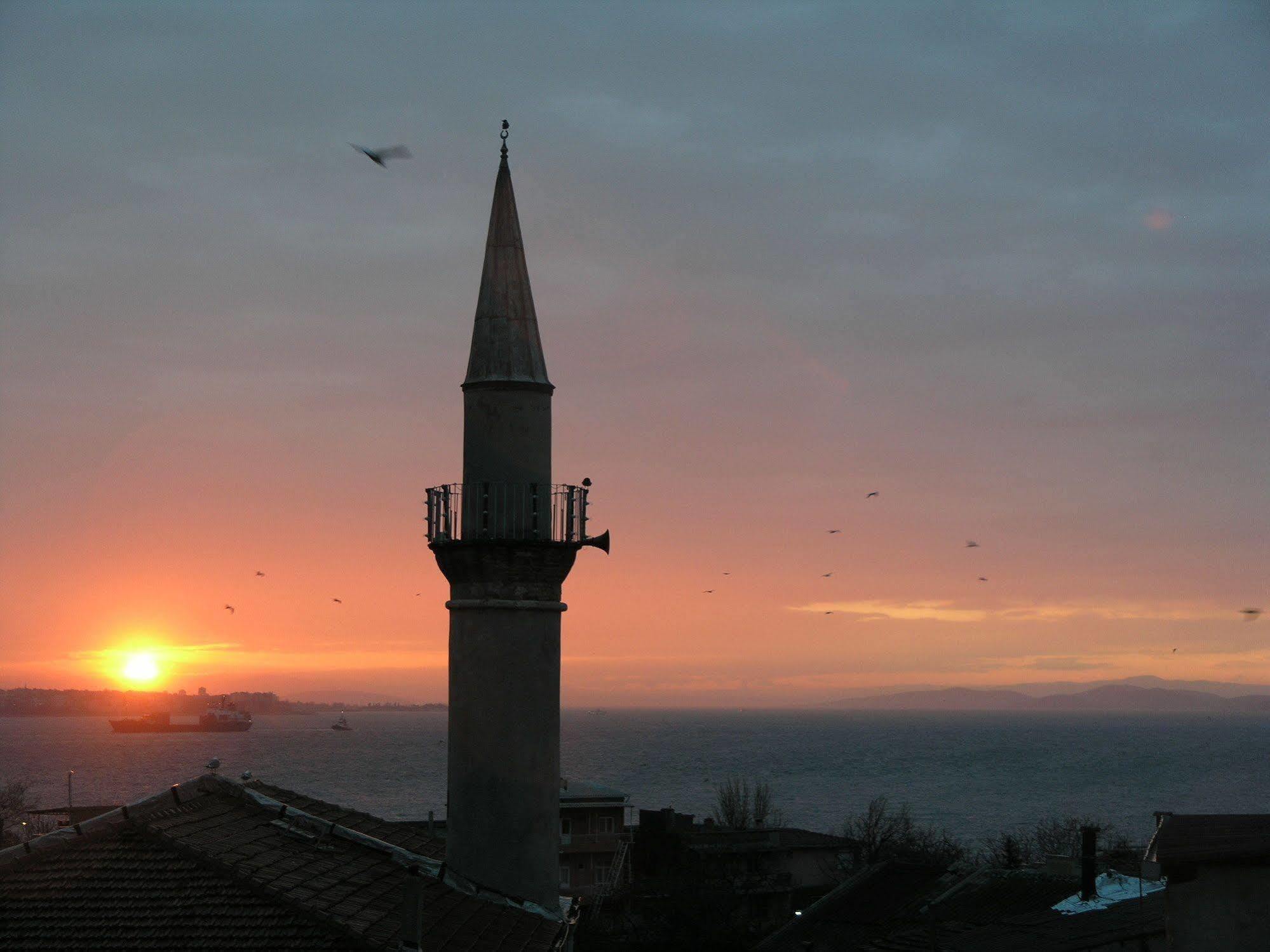 Dersaadet Hotel Istanbul Exterior photo